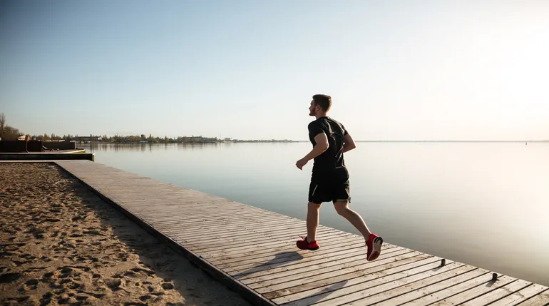 corriendo por el lago