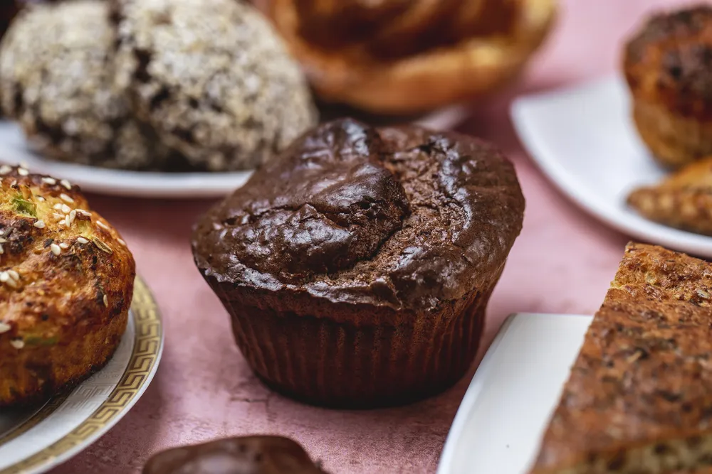 receta de muffins de chocolate con plátano