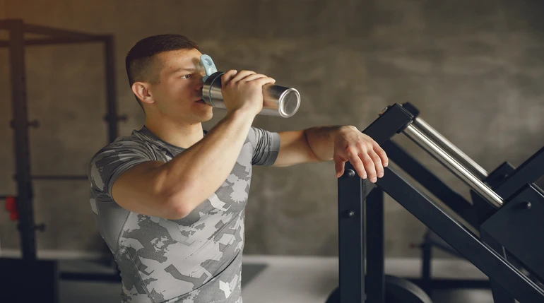 Suplemento pre-entrenamiento para aumentar la actividad física.