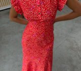 ¿Cómo resaltar la cintura con ropa? 6 trucos